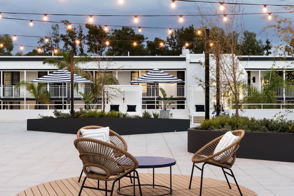 Tradewinds Hotel And Suites Fremantle Extérieur photo